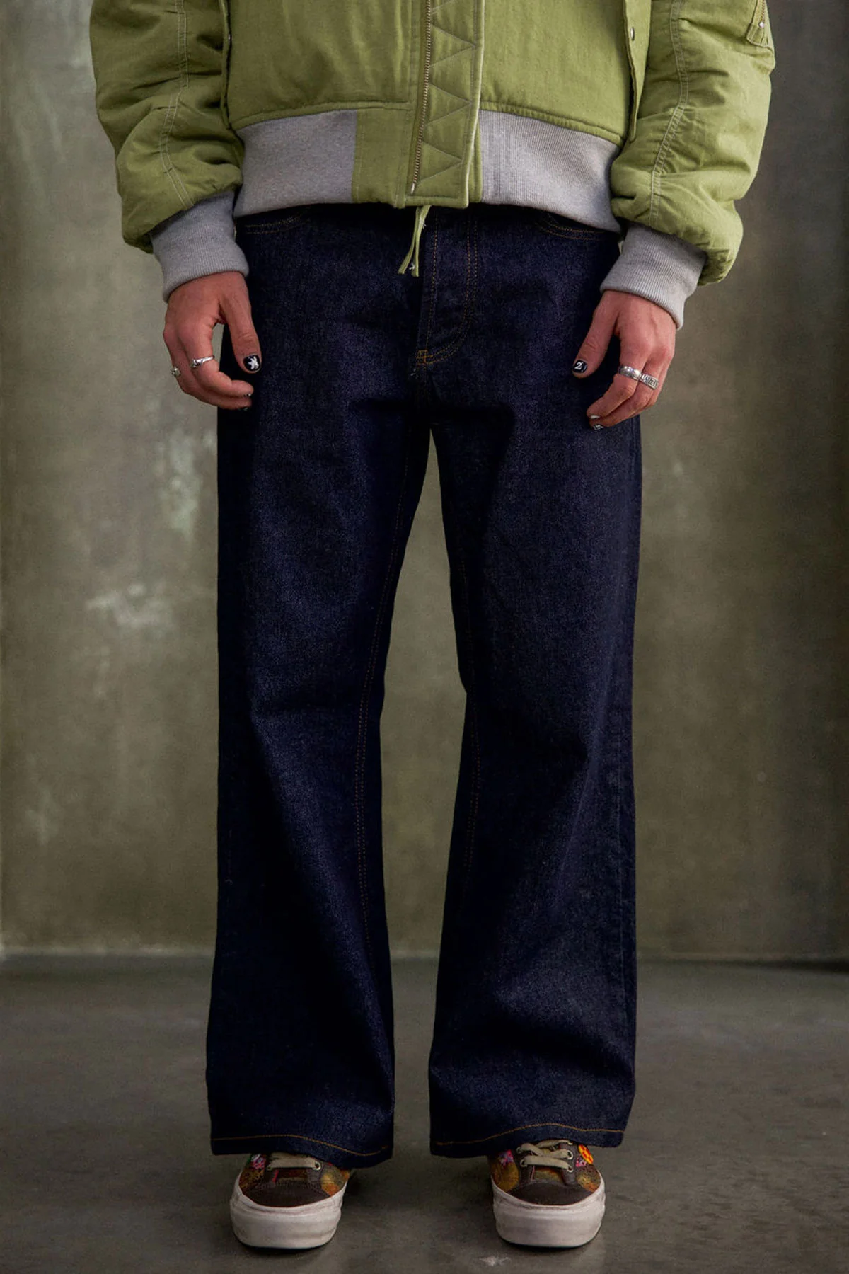 G:04 Relaxed Flare Denim - Rinsed Indigo - Image 3