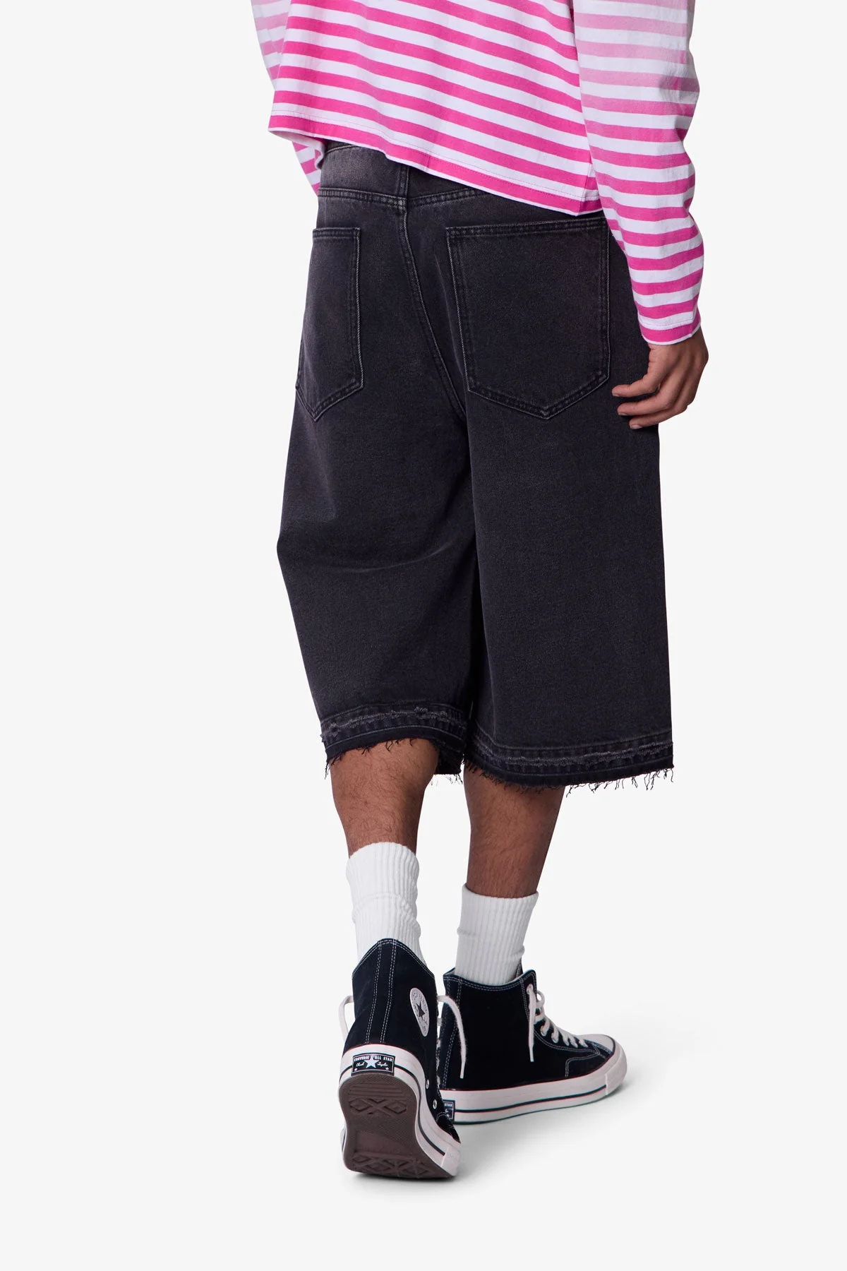 Ultra Baggy Raw Hem Denim Shorts - Washed Black - Image 7