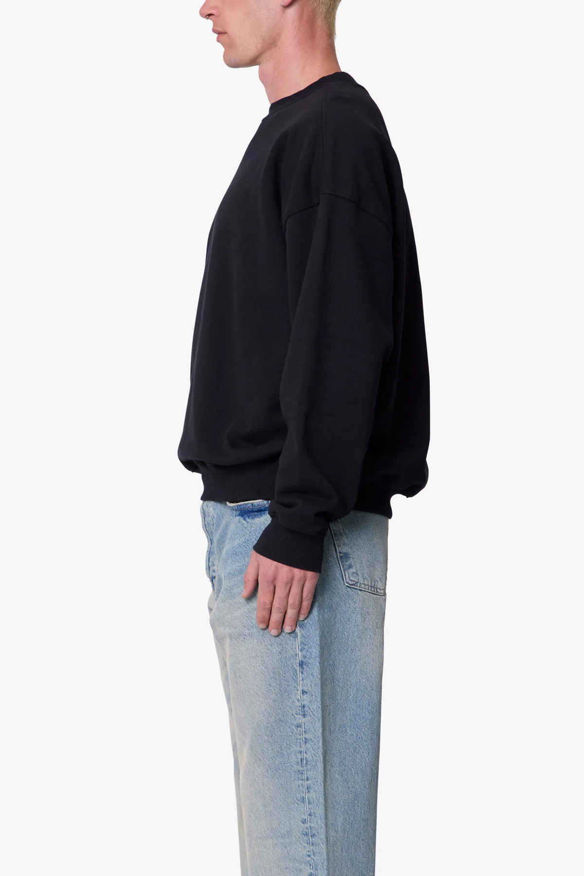 Heavy Basic Crewneck Sweater - Black - Image 4